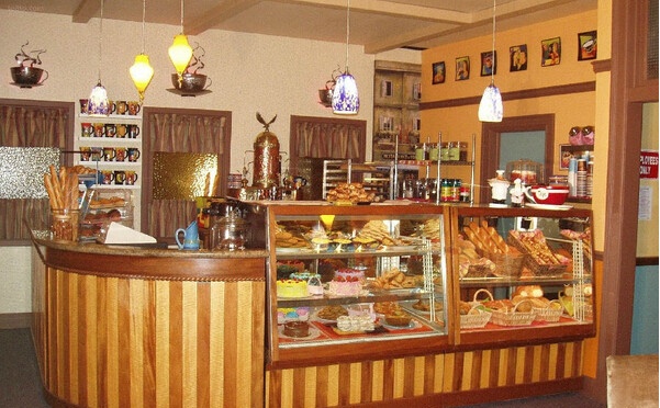 面包店操作收银台装修设计实景图 面包店操作收银台装修设计实景图