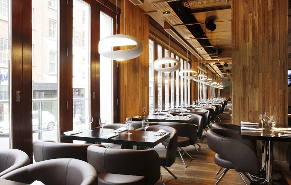 大型饭店餐厅装修效果图