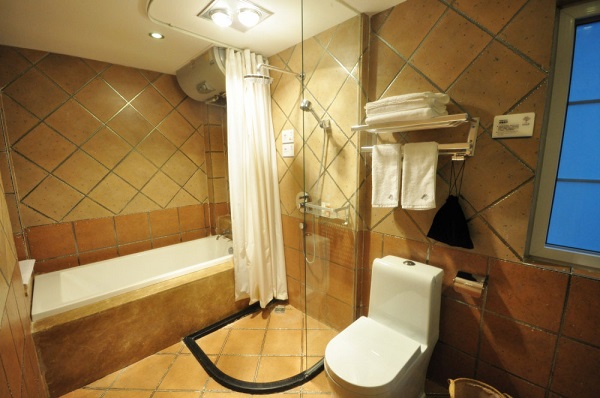 大型饭店卫生间装修效果图