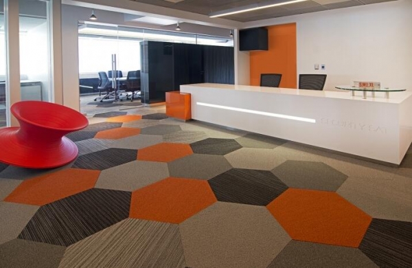 办公室装修用地毯有什么好处？